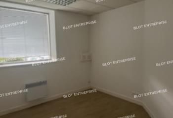 Bureaux à vendre Quimper - Proche bus et D34 vers Bénodet
