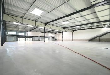 Local d'activité à louer Saint-Laurent-de-Mure - Proche A432