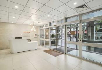 Bureaux à louer Paris 17 - Proche métro Brochant