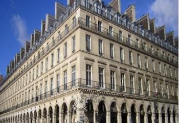 Location bureau Paris 1 - Proche métro Palais Royal