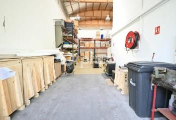 Local d'activité à louer Dardilly - Proche A6/A7 et transports en commun