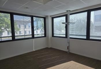Location bureaux Tours Nord - Proche bus, tram et autoroute A10