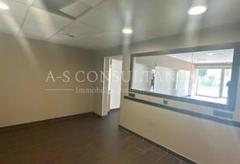 Local commercial à vendre Seynod Centre - Proche transports