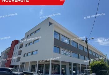 Location bureaux Saint-Herblain - Tram, bus et parking