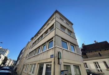Vente bureau Reims centre-ville - Proche commerces et restaurants