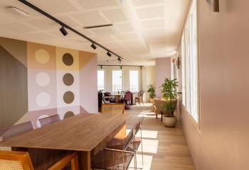 Location bureaux Paris 2 - Proche métro et gare