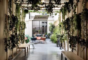 Location bureaux Paris 8 - Proche Gare Saint-Lazare