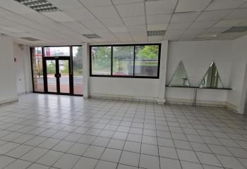Local commercial à louer Joinville-le-Pont - Face au RER