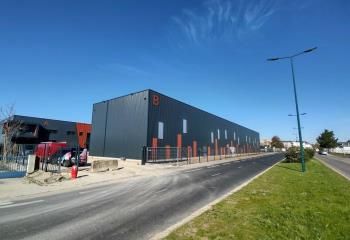 Location cellules d'activités Saint-Ouen-l'Aumône - Proche A15, A115, N184