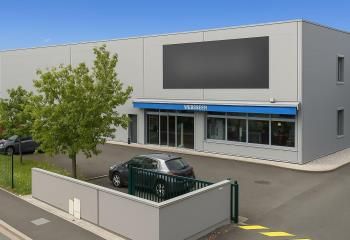 Local commercial à louer Bordeaux Lac - Proche transports