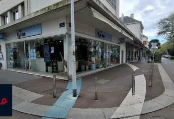 Local commercial à louer Saint-Nazaire centre-ville - Bus, Vélos