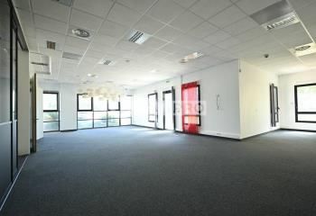 Location bureaux Saint-Priest - Proximité E1526