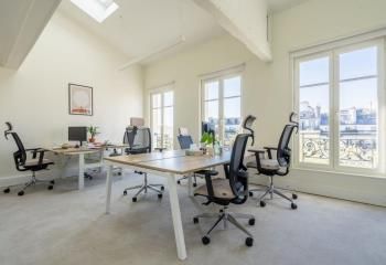 Location bureaux Paris 10 - Proche Métro République et Strasbourg Saint-Denis
