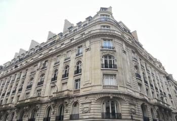 Location bureaux Paris 9 - Proximité Gare Saint Lazare et Métro