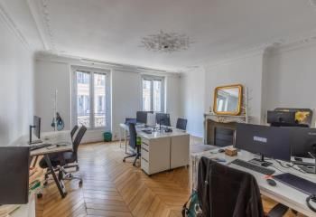 Location bureau Paris 10 - Proximité Métro Poissonnière et Gare de l'Est