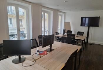 Location bureau Paris 2 - Proche métro Sentier