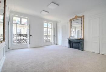 Location bureaux Paris 9 - Proche Métro Grands Boulevards