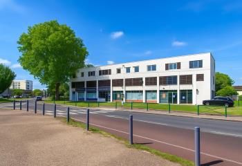 Location bureau Bordeaux Caudéran - Proche centre commercial