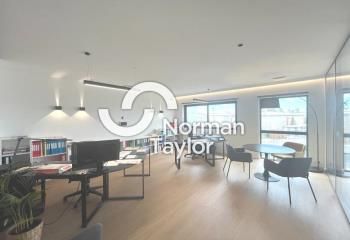 Location bureaux Mauguio - Proche autoroute A9 et tramway