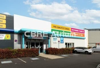 Local commercial à louer Clermont-Ferrand - Avenue Ernest Cristal