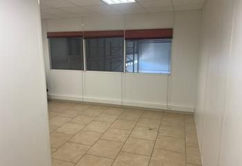 Location bureaux Piolenc - Proche autoroute A7 et grands axes