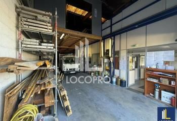 Local d'activité à louer Mougins - Proche A8 et pénétrante de Grasse