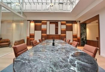 Bureaux à louer Paris 6 - Proche métro et transports en commun