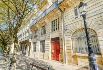 Location bureaux Bordeaux - Proche Jardin Public et tram