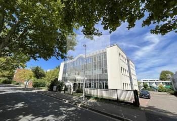 Location bureaux Bron - Parc tertiaire Les Citadelles - Tram T2