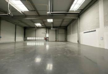 Local d'activité à louer Saint-Priest - Proximité gares et aéroport
