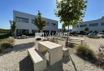 Location bureaux Lyon 7 - Proche métro, tramway et autoroute A7