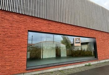 Local d'activité à louer La Madeleine - Proximité gare et axes routiers