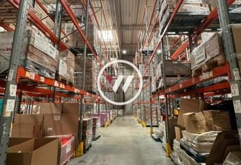 Locaux d'activités avec bureaux à louer Stains - Proximité grands axes