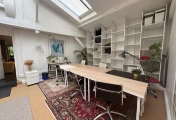 Location bureau Paris 18 - Proche métro et tramway