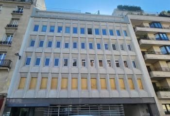 Location bureaux Paris 15 - Proche métro Dupleix et Bir-Hakeim
