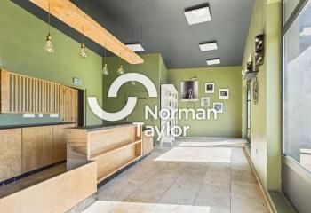 Local commercial à louer Agde - Entrée de ville