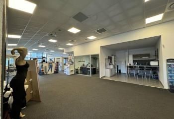 Local showroom à louer Veigné - Visibilité D910