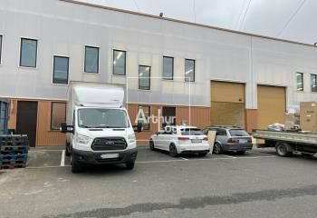 Local d'activité à louer Le Coudray-Montceaux - Proche A6 et RER D