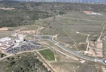 Terrain industriel à vendre Montredon-des-Corbières - accès D6113 Narbonne-Carcassonne