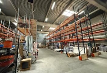 Location entrepôt Louvres - Proche gare et axes routiers