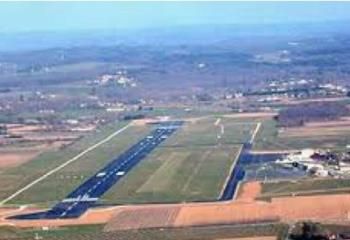 Terrains industriels aéroport Bergerac - accès piste et Bordeaux à 1h15