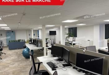 Location bureaux Quimper - Proche RN 165 et parking