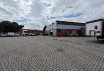 Locaux d'activité à vendre Wavrin - Occupés par locataire sérieux