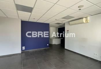 Local commercial à louer Clermont-Ferrand centre-ville - Tram et bus