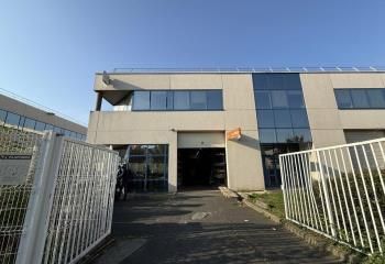 Entrepôt à louer Gennevilliers - Proximité A86, RER C et quais de Seine