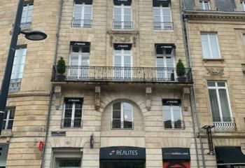 Location bureaux Bordeaux centre - Proche tramway et bus