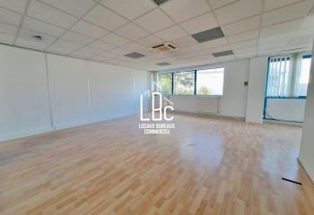 Vente immeuble bureaux La Chapelle-sur-Erdre - Proche tram-train