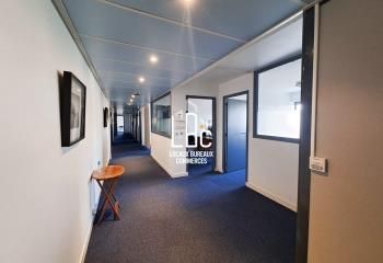 Vente bureaux Rezé - Proche tramway et bus lignes 2, 3 et 97