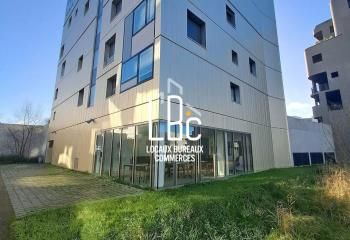 Location bureau Nantes - Proche bus lignes C1, C6 et 23