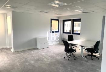 Location bureaux Nantes - Proche périphérique et transports en commun